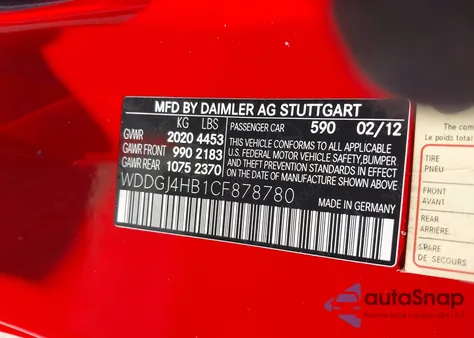 2012 Mercedes-Benz C 250 z USA, uszkodzony, nr VIN WDDGJ4HB1CF878780